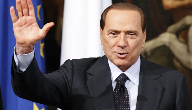 Silvio Berlusconi a fost huiduit de zeci de manifestanți - berlusconijpgw455-1390173494.jpg
