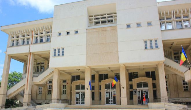Biblioteca Județeană își redeschide porțile pentru cititori - bibliotecajudeteana4-1590931417.jpg