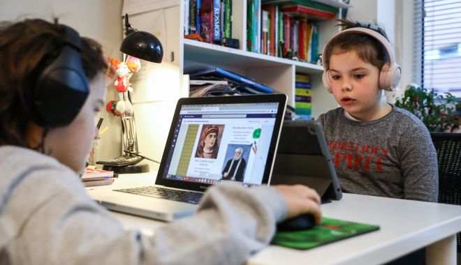 Bibliotecă online pentru elevii constănţeni - bibliotecaonline-1630932256.jpg