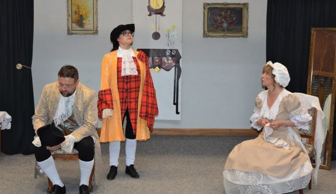 Peste 100 de persoane și-au anunțat participarea la spectacolul „Bădăranii”, jucat de bibliotecarii constănțeni
