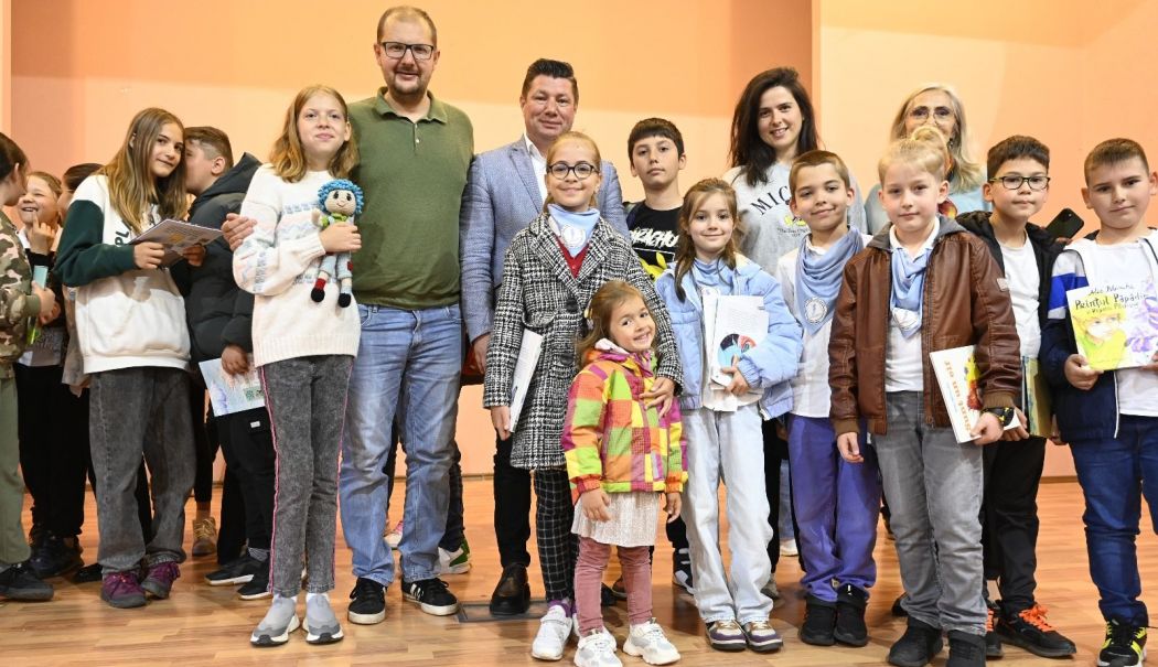 „Lumea minunată a cărților”, eveniment organizat la Casa de Cultură din Techirghiol