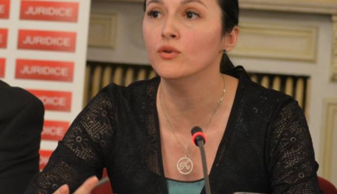 Retrocedări ilegale / Fosta șefă a DIICOT, Alina Bica, rămâne în arest - bicalrmjz097ti-1418887666.jpg