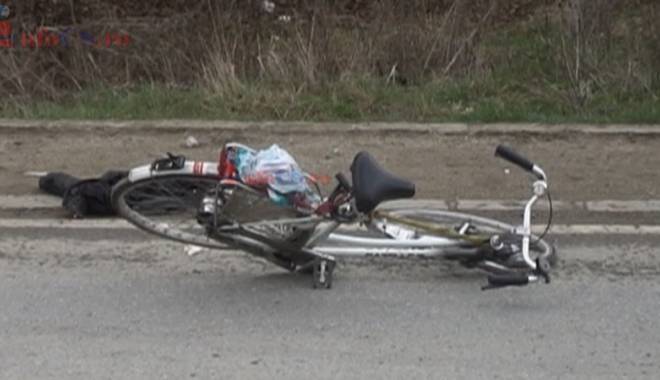 Biciclist accidentat de o autoutilitară - biciclist-1417857608.jpg