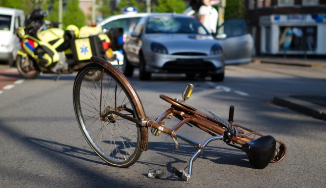 Un biciclist a fost împușcat mortal, la Hamburg - biciclistimpuscat-1465215330.jpg