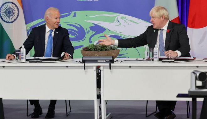 Joe Biden și Boris Johnson au vorbit 40 de minute la telefon despre criza din Ucraina - bidenjohnson-1644940645.jpg