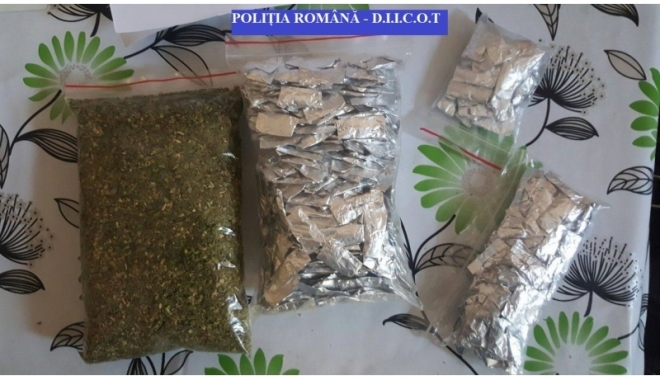 GRUPARE SPECIALIZATĂ ÎN TRAFIC DE DROGURI, DESTRUCTURATĂ - big13441679204955634193635415449-1466072508.jpg