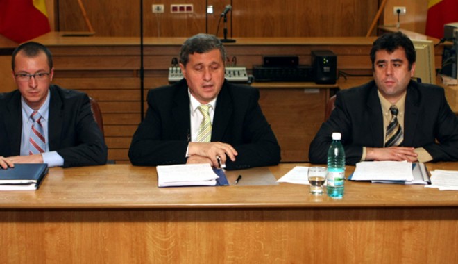 Cum ar putea fi plătiți judecătorii constănțeni - bilantcurteadeapel-1329934650.jpg