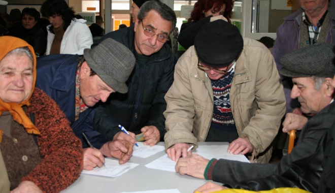 Pensionarii își pot depune cererile pentru biletele de tratament, de la 1 februarie - biletepensionari-1484587808.jpg