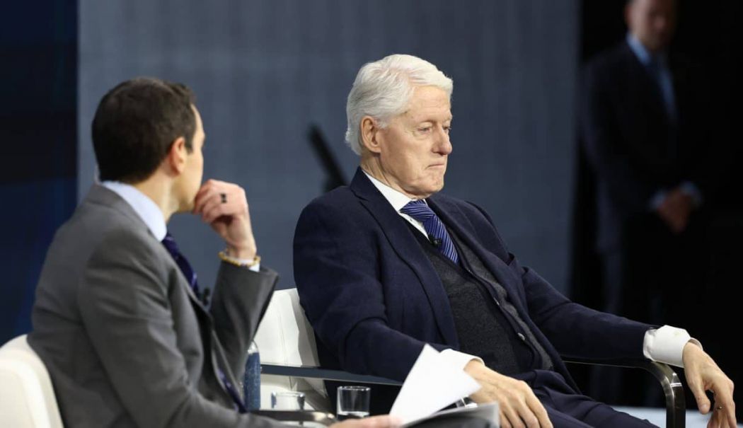 Fostul președinte al SUA, Bill Clinton, internat de urgență. Ce diagnostic i-au pus medicii - billclinton7236291260x710-1735031233.jpg