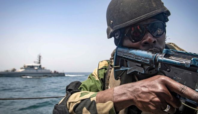 BIMCO cere intensificarea acțiunilor de combatere a pirateriei din Golful Guineea - bimcocereintensificareaactiunilo-1638197054.jpg