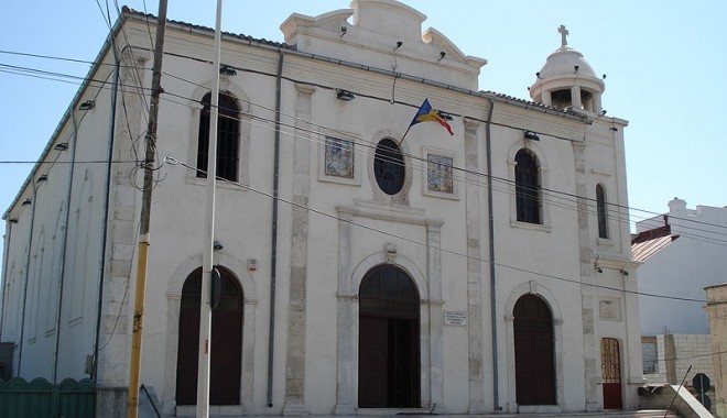 Sfântul Fanurie, serbat la Biserica Greacă - bisericagreaca-1377515638.jpg