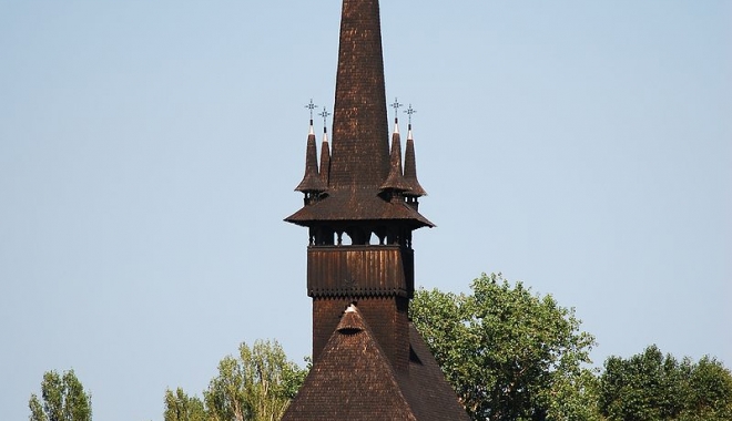 Arhiepiscopia Tomisului. Biserica 