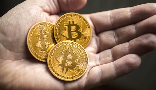 Creatorul Bitcoin, nominalizat la premiul Nobel - bitcoin21-1447065399.jpg