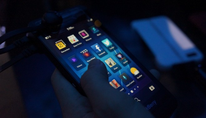 BlackBerry a primit o comandă pentru 1 milion de telefoane din partea unui singur client - blackberry10-1363277205.jpg