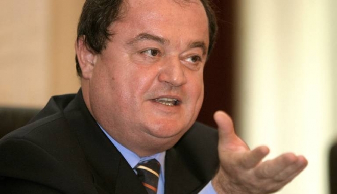 Blaga, despre Băsescu: Îl așteptăm în ring - blaga-1460712080.jpg
