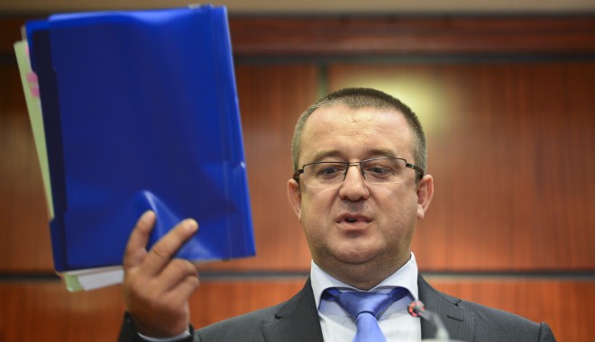 Fostul șef al ANAF Sorin Blejnar, audiat la DNA - blejnar-1363107257.jpg
