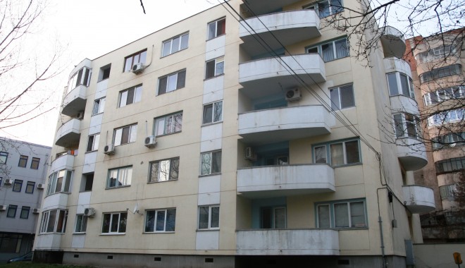 2012, cel mai stabil an de criză în privința prețului de vânzare al apartamentelor - bloc-1358243676.jpg