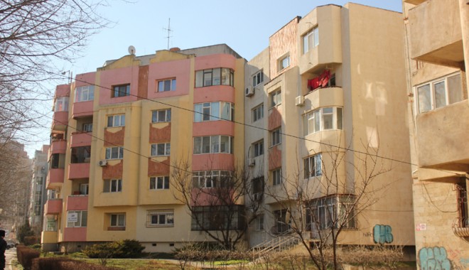 FAMILIE MARE? Cât ne costă CHIRIA unui APARTAMENT CU PATRU CAMERE - bloc-1362921628.jpg