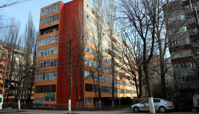 Cum influențează lunile de toamnă piața imobiliară din Constanța - bloc-1382463757.jpg