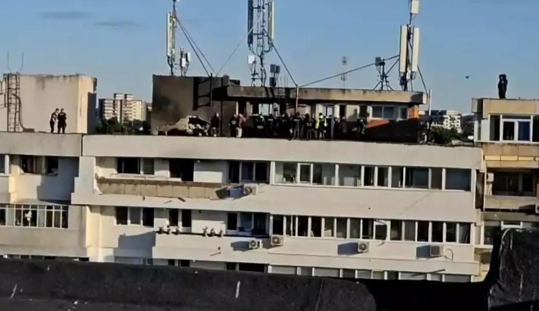Decizii după explozia provocată de o dronă într-un bloc de locuințe. Ce se întâmplă cu familiile afectate