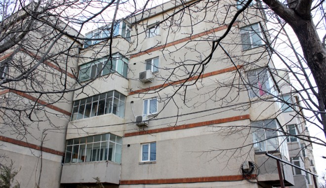 AI BANI DE INVESTIȚII? Cele mai bune PREȚURI la APARTAMENTELE cu patru camere - blocuri15-1366643834.jpg