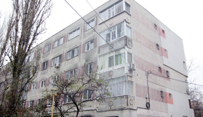 De ce sunt mai scumpe garsonierele decât apartamentele, la Constanța - blocuri4-1322494289.jpg