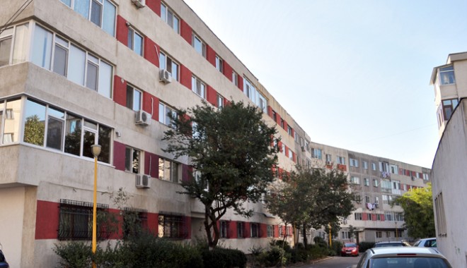 Unde găsim cele mai ieftine apartamente în Constanța - blocuri5-1319984292.jpg