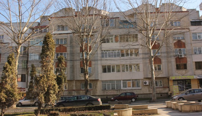 Cât sunt dispuși să dea constănțenii pe un apartament - blocuri6-1363797456.jpg