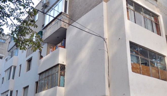 Cum arată piața imobiliară constănțeană la început de toamnă - blocuriconstanta5-1317650747.jpg