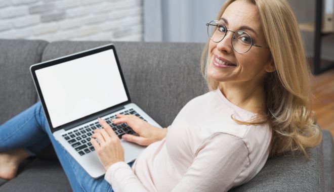 Blonda și-a cumpărat Windows! - blonda-1585746595.jpg