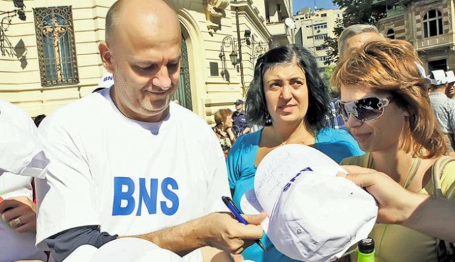Blocul Național Sindical se opune reducerii CAS cu 5% - bns-1403629108.jpg
