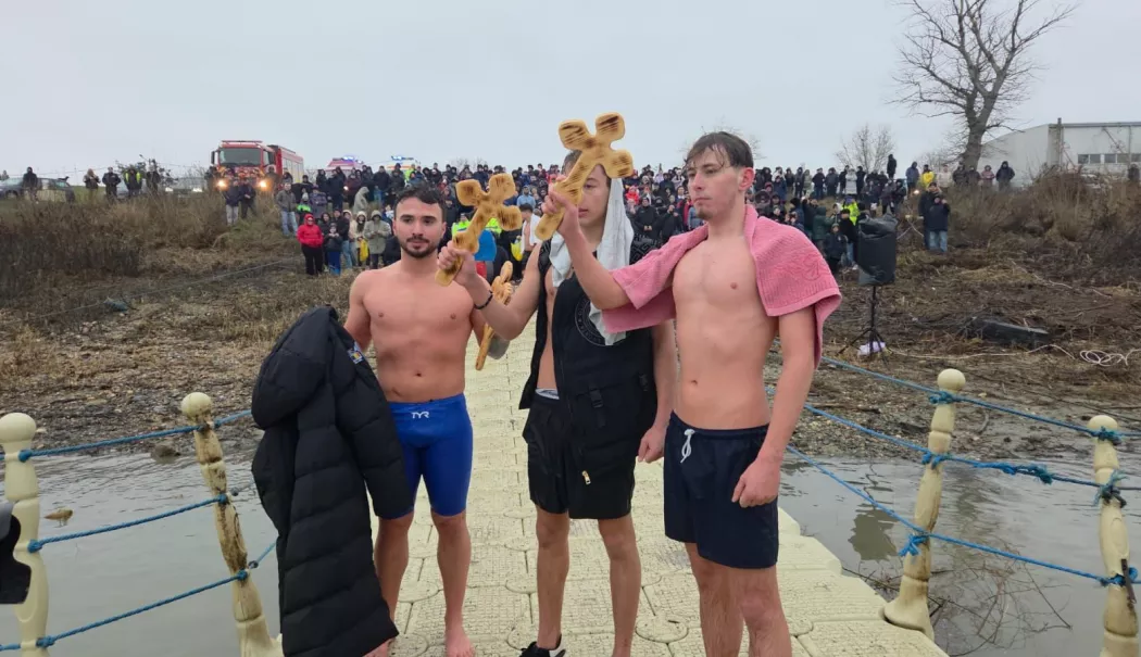 Boboteaza, sărbătorită în avans pe malul Dunării, la Hârșova