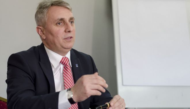 Lucian Bode spune că nu a evaluat activitatea lui Raed Arafat până în acest moment - bodearafat-1614019563.jpg