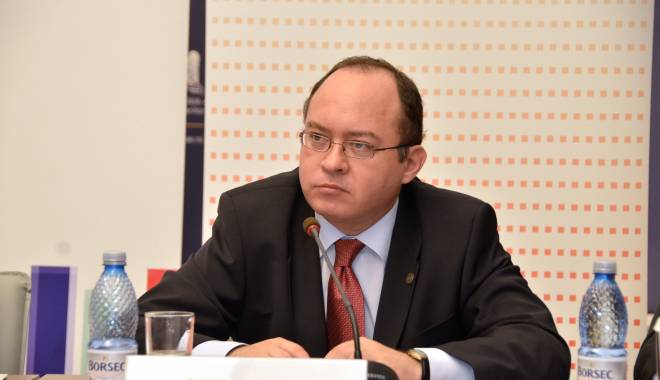Aurescu susține necesitatea combaterii cauzelor terorismului - bogdanaurescumae-1421742882.jpg