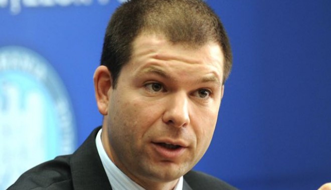 E GRAV / România se îndreaptă spre recesiune economică - bogdand-1331291349.jpg