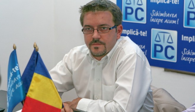 Ce propunere are un deputat cu privire la copiii din orfelinate - bogdandiaconu1-1367916467.jpg