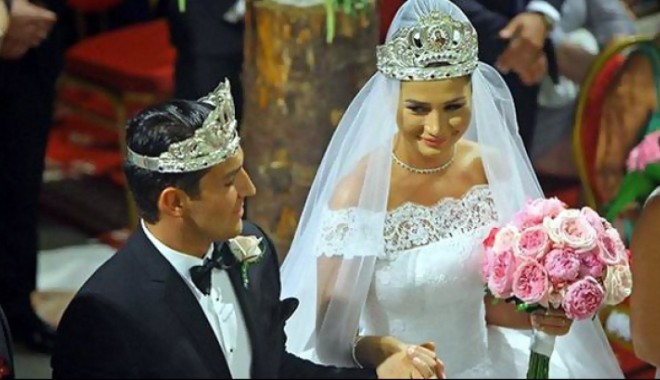 NUNȚILE anului 2012, în showbiz-ul românesc - bogdanionescuelenabasescucununie-1356512968.jpg