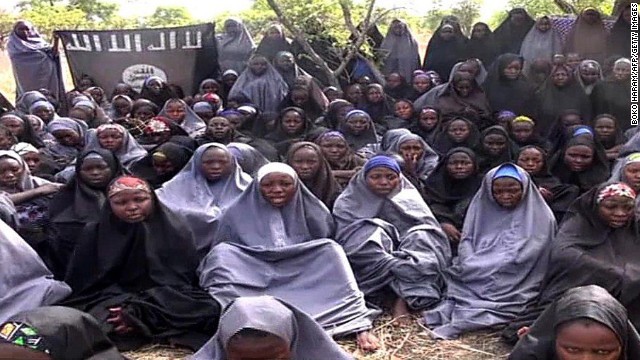 Gruparea teroristă Boko Haram a eliberat 21 dintre fetele răpite în Nigeria, acum doi ani - bokoharam-1476462112.jpg