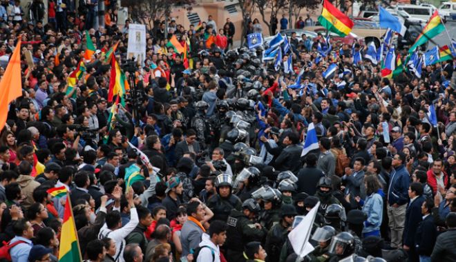 Demonstraţiile regionale din Bolivia au fost suspendate - bolivia-1669556893.jpg