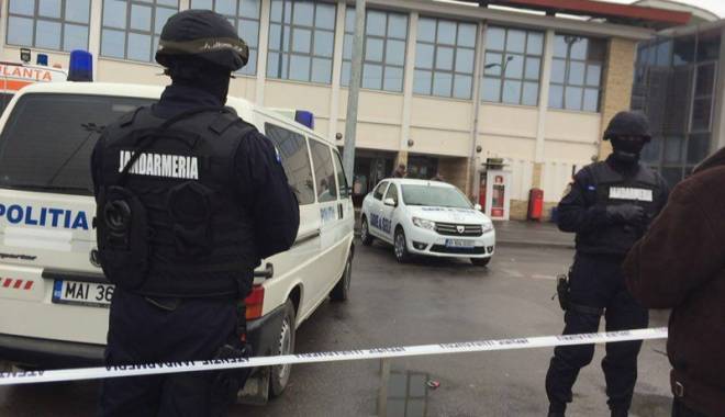 Bombe cu haine și praz în Gara Constanța. Serviciile de intervenție le-au 