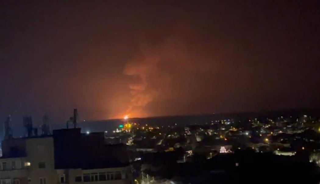 Rușii au bombardat porturile de la Dunăre. MApN a activat apărarea antiaeriană