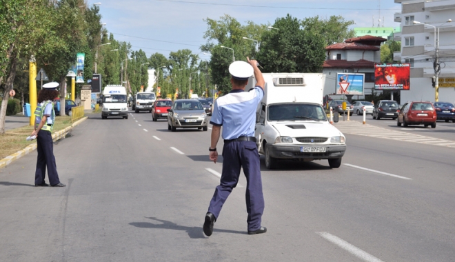 Peste jumătate  dintre autovehiculele verificate de RAR aveau probleme tehnice - bombe-1487696977.jpg