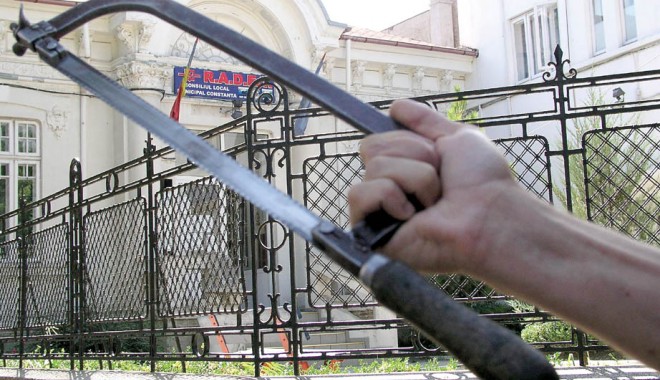 Cum ar putea să dispară RADET-ul și să se ieftinească gigacaloria - bonfaierradetsc3-1344775455.jpg