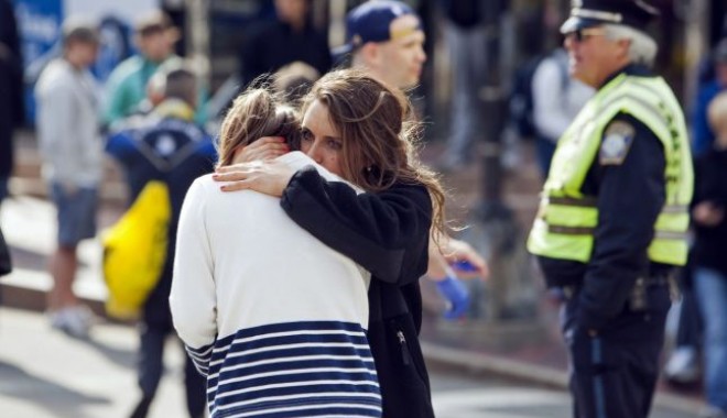 Răsturnare de situație în cazul ATENTATULUI de la BOSTON/ Urme de ADN feminin pe bombe - boston-1367335419.jpg