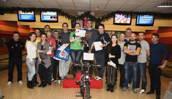 Premiu surpriză la concursul lunii ianuarie, la Inside Bowling Center - bowlingcenter59-1452533430.jpg