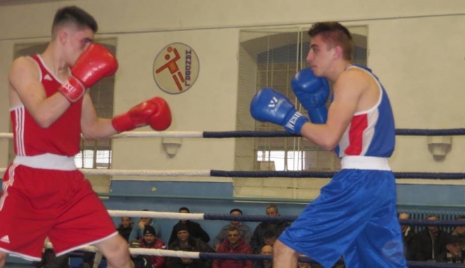 Box: Ștefan Marcu va urca în ring, astăzi, în semifinalele CN U22 - box1487326704-1487327125.jpg
