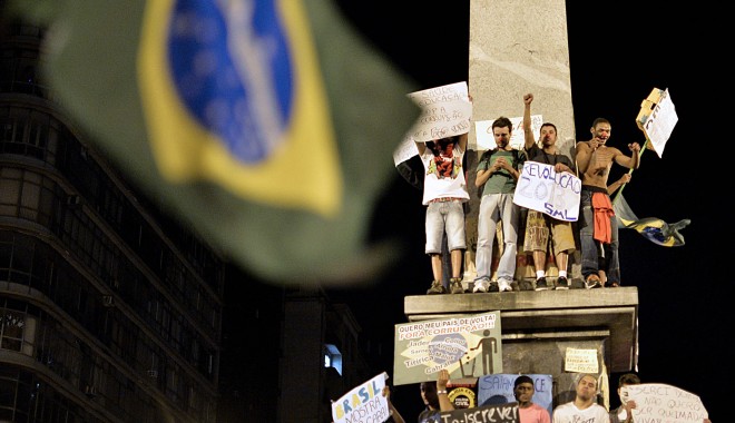 Sindicatele din Brazilia vor declanșa o grevă la 11 iulie - brazilia-1372230413.jpg