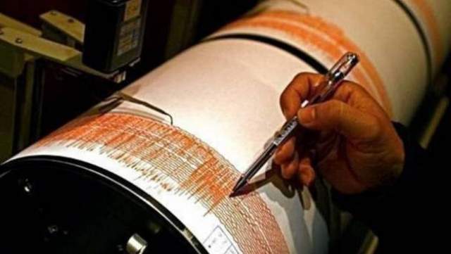 Cutremur în largul insulei indoneziene Sumatra - breakingnewscutremurdevastatorin-1347604835.jpg