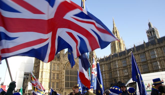 Brexit. Londra așteaptă răspunsul Uniunii Europene la noua sa propunere - brexit-1570136882.jpg