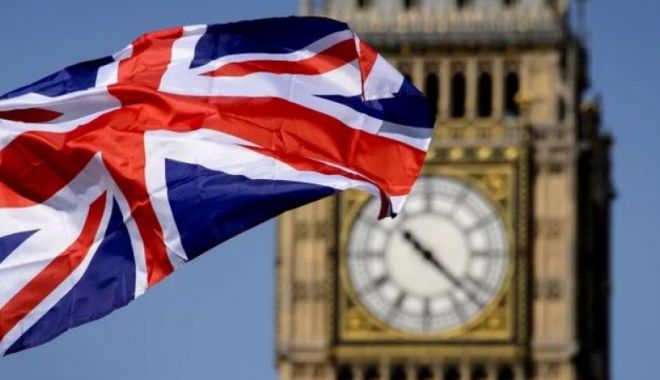 Gigant al transferurilor de bani: Românii părăsesc Marea Britanie din cauza Brexit - brexitdeciziedeultimmomentmilioa-1565084299.jpg